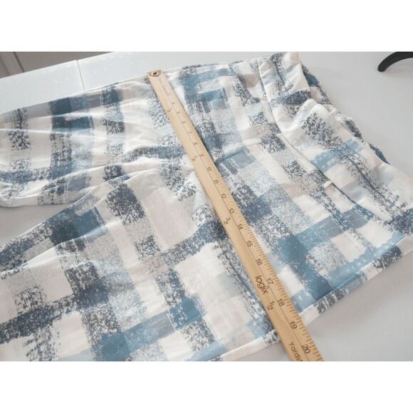 Women's White & Green Pockets Pants L - Picture 6 of 8